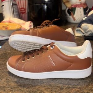Men's Brown Tommy Hilfiger Sneakers